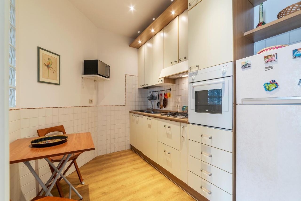 Sunny Apartment Piramide Rome Luaran gambar