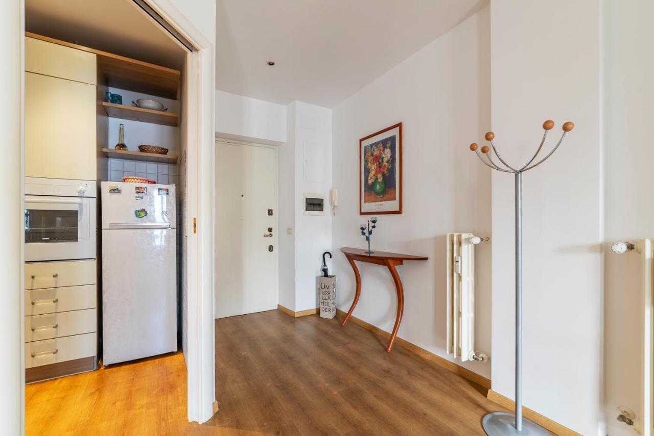 Sunny Apartment Piramide Rome Luaran gambar