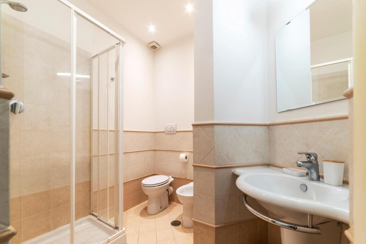 Sunny Apartment Piramide Rome Luaran gambar