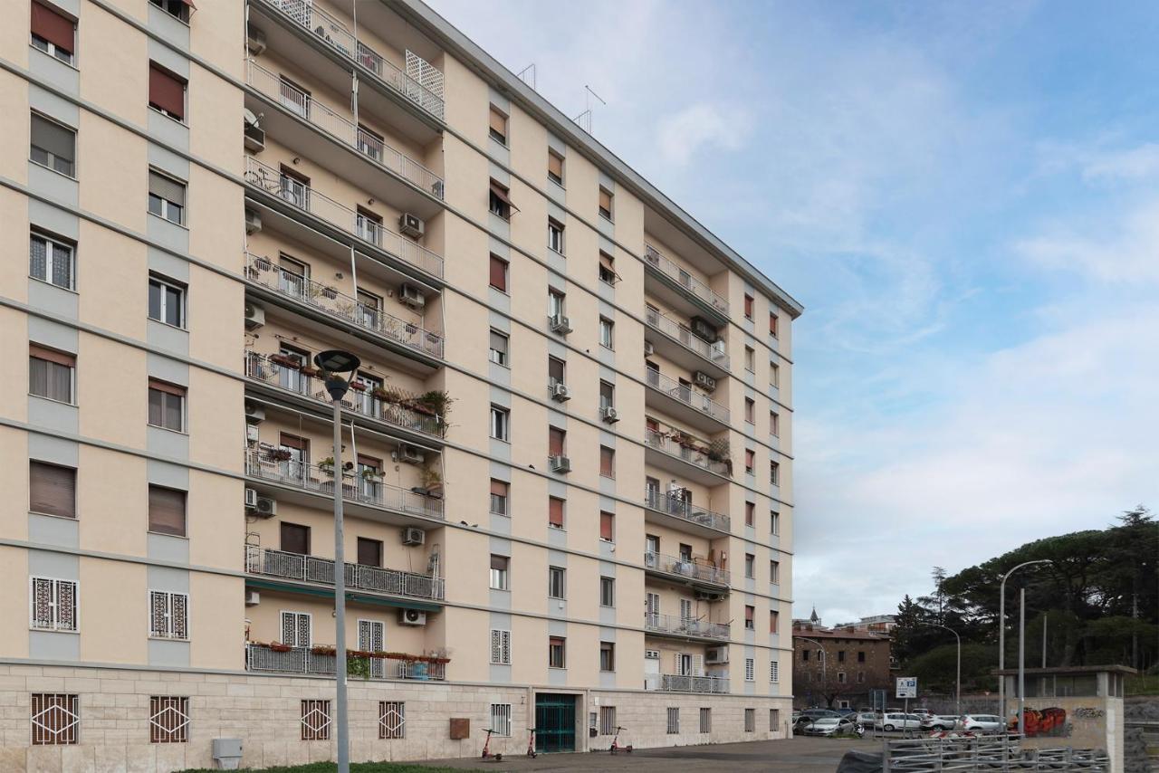 Sunny Apartment Piramide Rome Luaran gambar