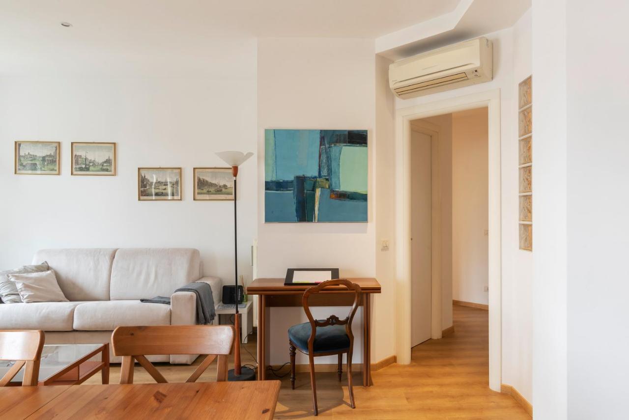 Sunny Apartment Piramide Rome Luaran gambar