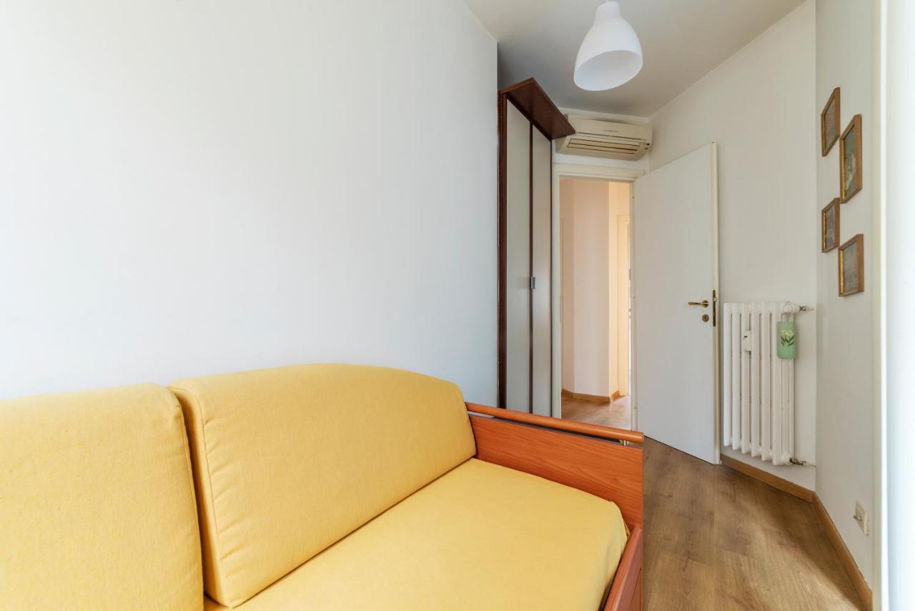 Sunny Apartment Piramide Rome Luaran gambar